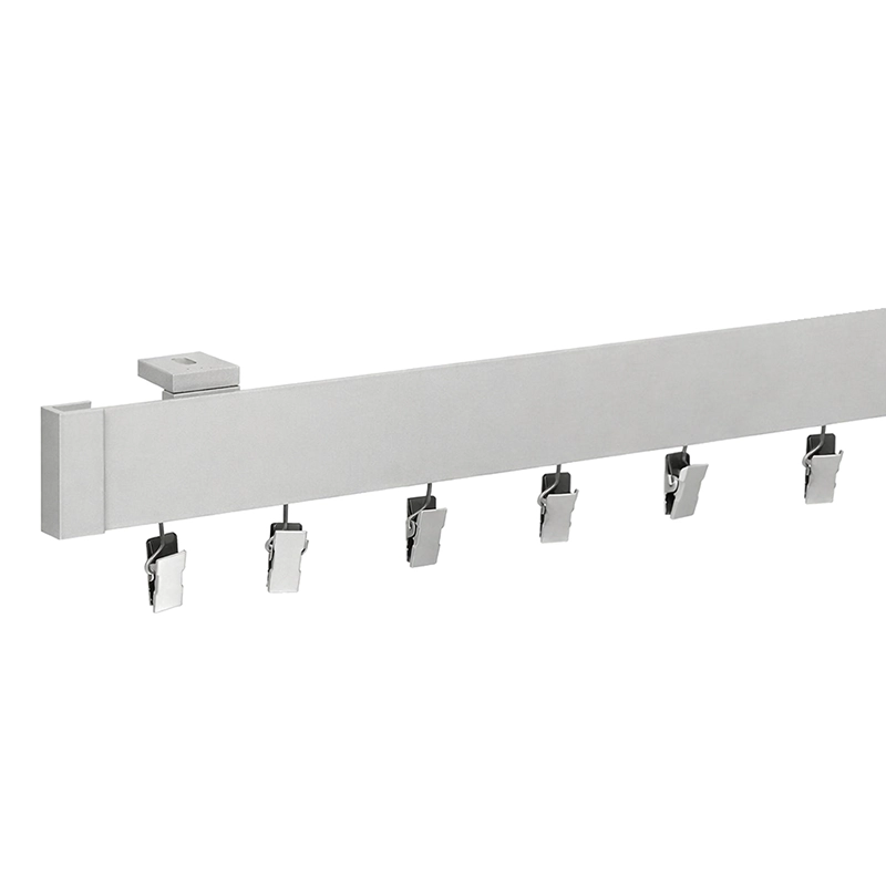 Galerii MODERN cu o șină și glisoare concepute pentru deplasare silențioasă a perdelelor