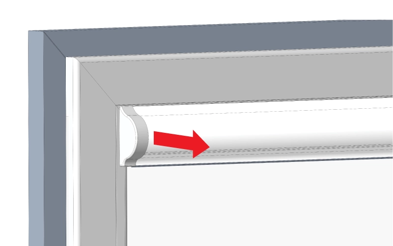 Îndepărtați capacele prin glisare perpendicular față de casetă